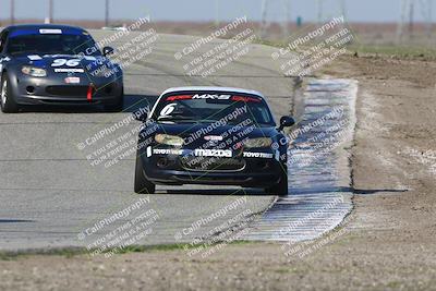 media/Feb-24-2024-CalClub SCCA (Sat) [[de4c0b3948]]/Group 1/Race (Outside Grapevine)/